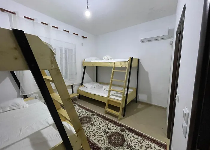 Ani Hostel